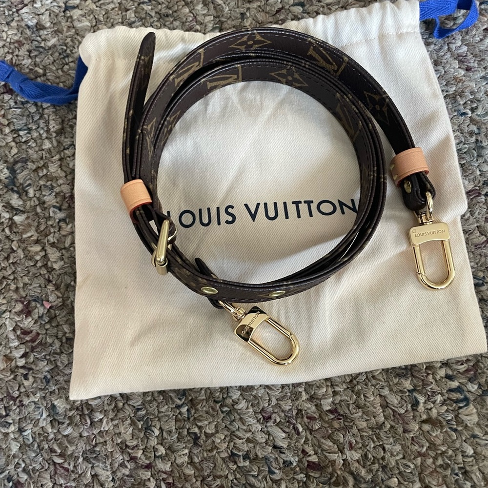 Monogram strap - Picture 8 of 8